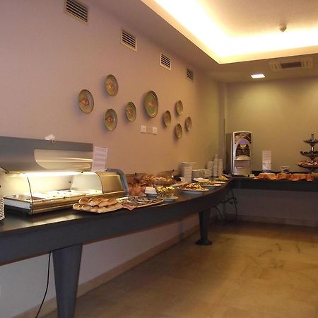 Hotel Mediterraneo Palermo Esterno foto