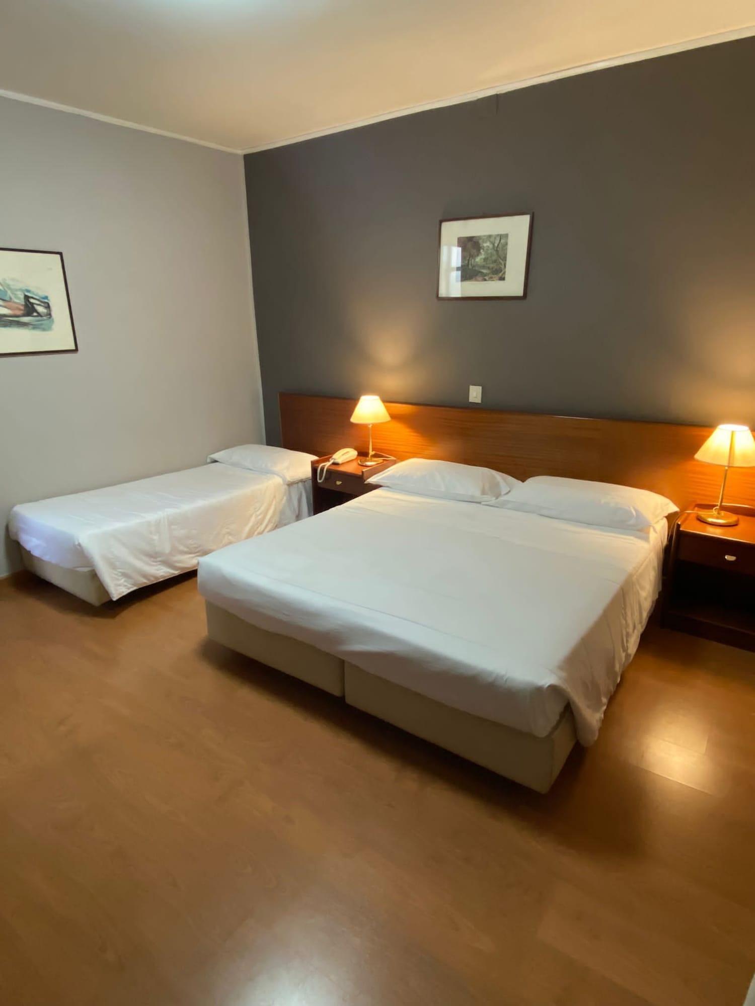 Hotel Mediterraneo Palermo Esterno foto
