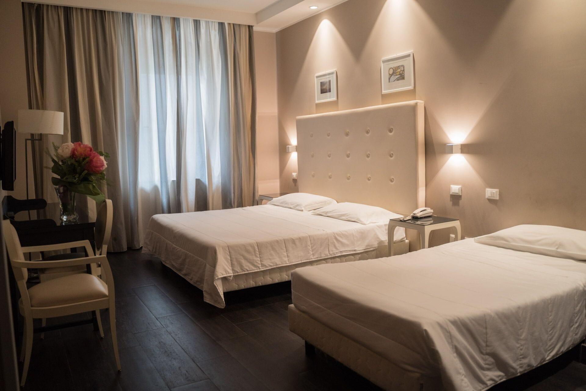 Hotel Mediterraneo Palermo Esterno foto
