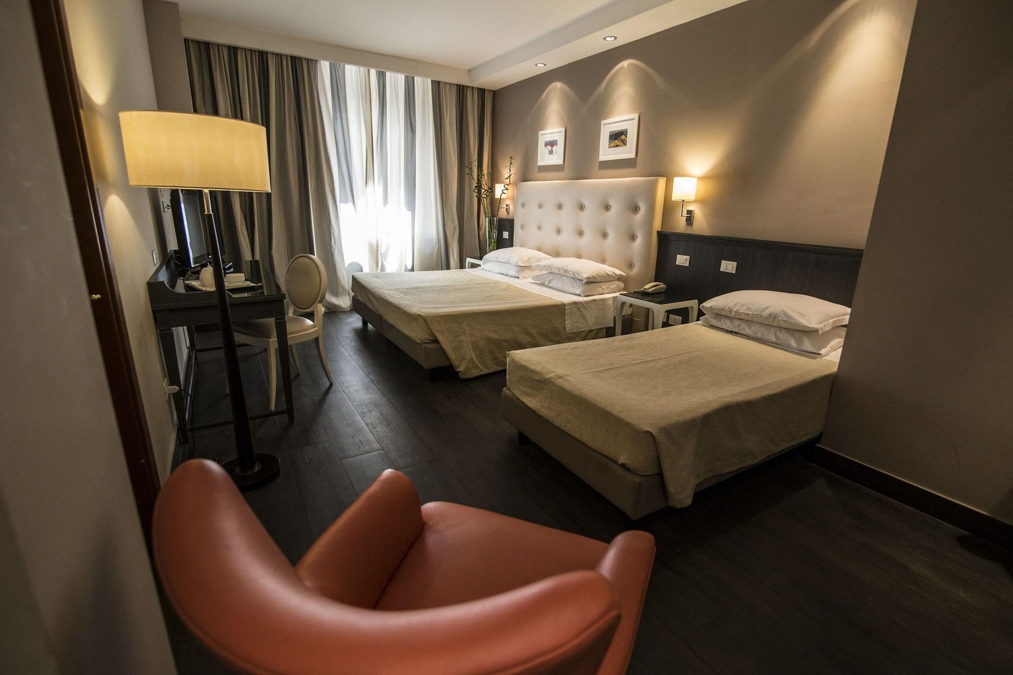 Hotel Mediterraneo Palermo Esterno foto