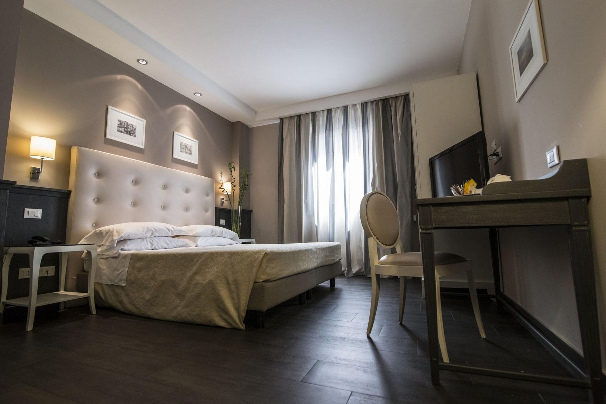 Hotel Mediterraneo Palermo Esterno foto