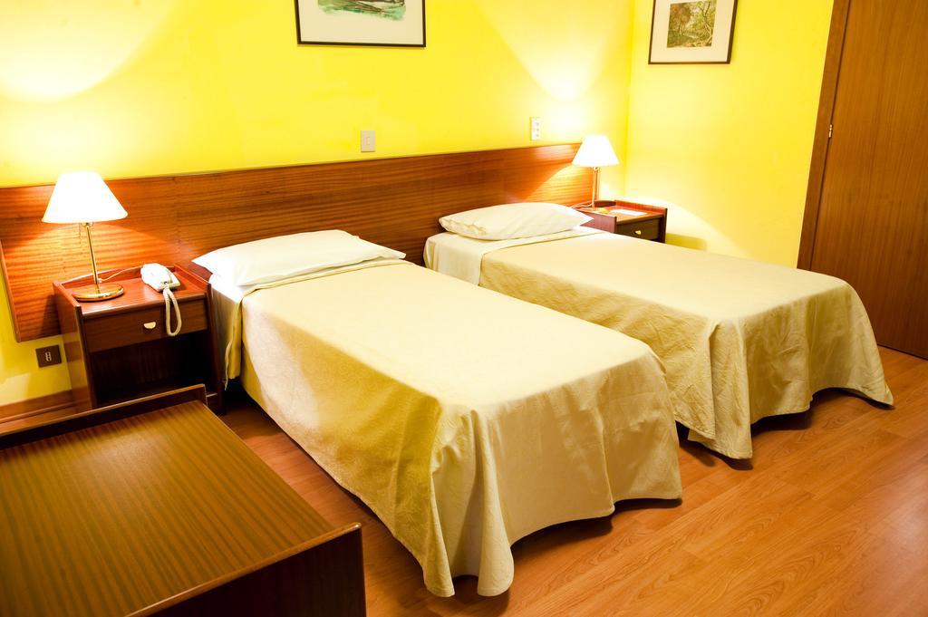 Hotel Mediterraneo Palermo Esterno foto