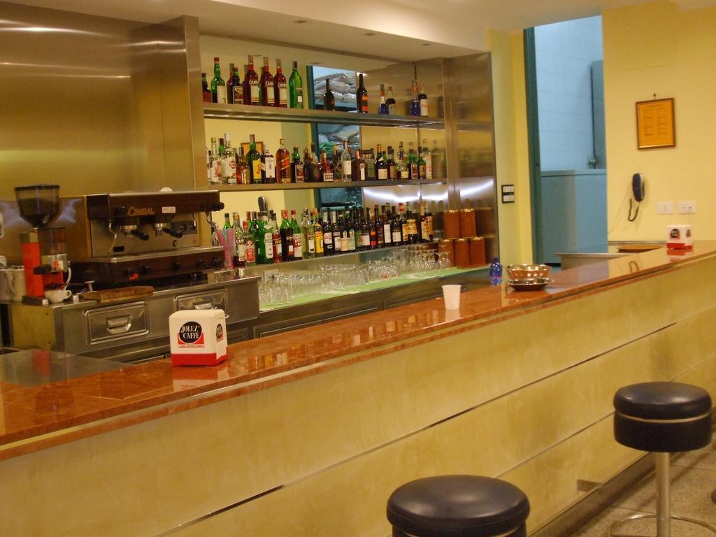 Hotel Mediterraneo Palermo Esterno foto